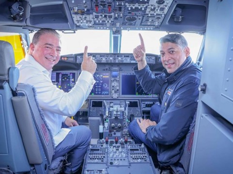 Arajet ampl&iacute;a su flotilla con su aeronave n&uacute;mero 12 "La Caleta"
