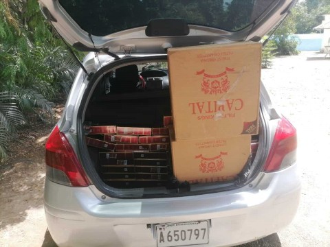 Detienen a cabo del Ej&eacute;rcito con contrabando de m&aacute;s de 59 mil cigarrillos en Dajab&oacute;n