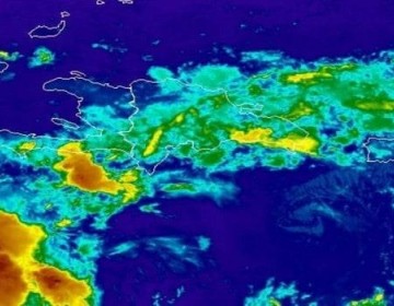 Efectos de potencial cicl&oacute;n y vaguada provocar&aacute;n aguaceros en el pa&iacute;s este lunes