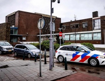 La polic&iacute;a neerlandesa arresta a cuatro sospechosos por el incendio en una sinagoga