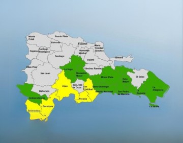 Aumentan a 15 las provincias bajo alerta ante posibles efectos de hurac&aacute;n Beryl