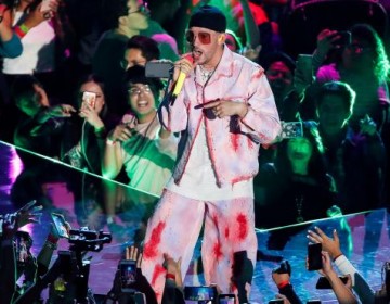Bad Bunny el mas aplaudido de los premios Spotify Awards en M&eacute;xico