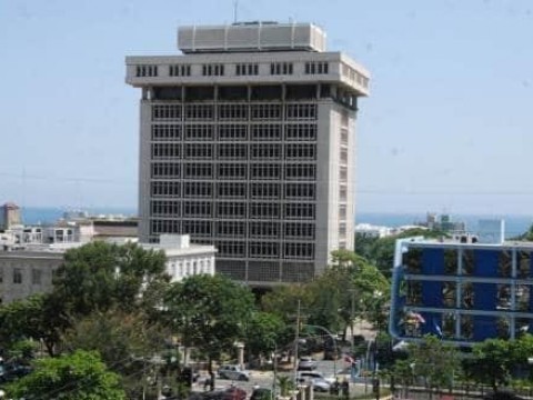 Aumento tasa de inter&eacute;s en pol&iacute;tica monetaria del Banco Central podr&iacute;a impactar pr&eacute;stamos