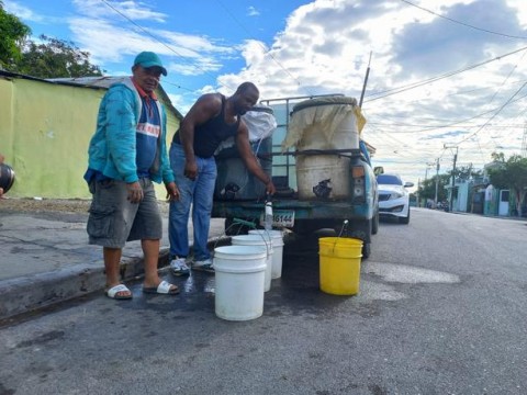 Ban&iacute; clama todav&iacute;a por agua potable, pese a inversi&oacute;n de 137 millones de d&oacute;lares en acueducto