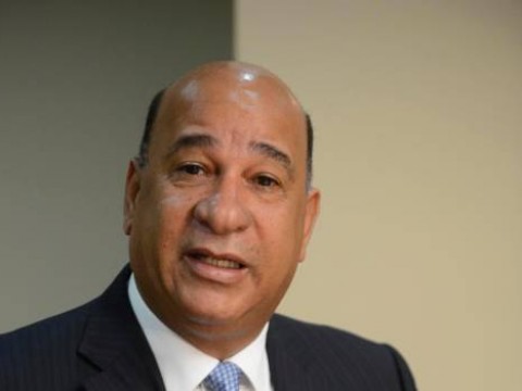 Senador Bauta Rojas dice: &ldquo;Se incluy&oacute; de una manera disfrazada&rdquo; el temas de las causales en codigo penal