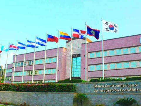 BCIE lanza plataforma de datos abiertos para periodistas e investigadores