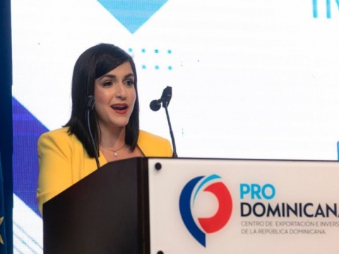 Gobierno afirma exportaciones de abril alcanzan un r&eacute;cord de crecimiento interanual del 55 %