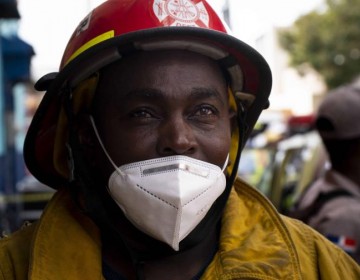 De h&eacute;roes olvidados a reconocidos: bomberos recibir&aacute;n compensaci&oacute;n de 15 mil pesos mensuales
