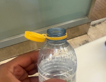 Tapitas con prop&oacute;sito: la peque&ntilde;a revoluci&oacute;n que cambiar&aacute; millones de botellas