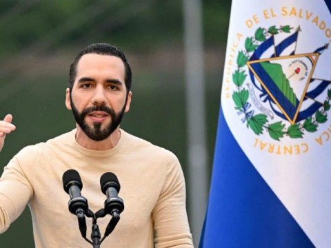 El Gobierno asumir&aacute; el pago del gasto de energ&iacute;a y de agua de salvadore&ntilde;os, anuncia Bukele
