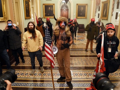 Evacuan al Vicepresidente Mike Pense en medio de asalto al Capitolio