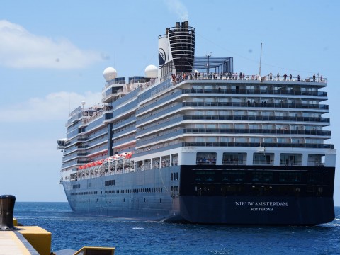 Cabo Rojo recibe cerca de 2,000 visitantes con la llegada de su segundo crucero