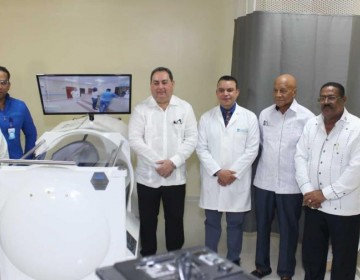 Hospital Ney Arias Lora inaugura unidad de terapia hiperb&aacute;rica