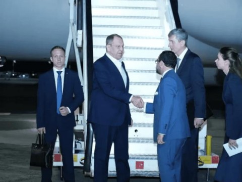El canciller ruso Sergu&eacute;i Lavrov llega al pa&iacute;s en hist&oacute;rica visita
