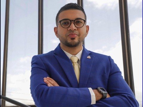 Carlos Valdez pasa a ser el nuevo ministro de la Juventud