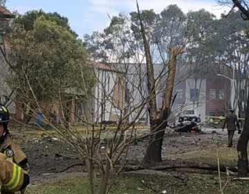 Carro bomba en Bogot&aacute; deja al menos 8 muertos y 41 heridos al explotar junto a una escuela de polic&iacute;a