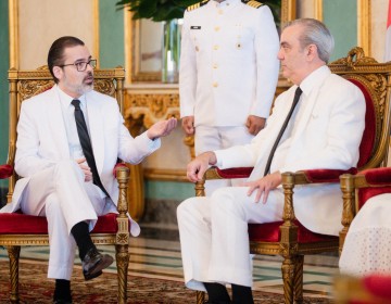 Presidente Luis Abinader recibe cartas credenciales de siete nuevos embajadores