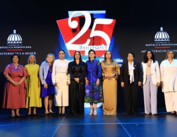 Celebran acto por conmemoraci&oacute;n del D&iacute;a de la Eliminaci&oacute;n de la Violencia contra la Mujer
