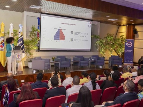 Censo revela que la poblaci&oacute;n dominicana va rumbo a la disminuci&oacute;n y el envejecimiento