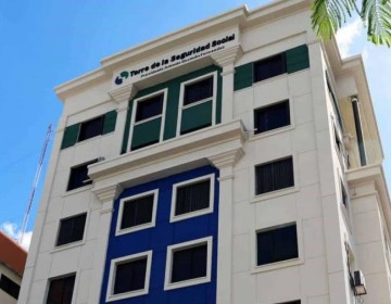 Denuncian ARS contin&uacute;an sin traspasar el aumento del per c&aacute;pita a centros diagn&oacute;sticos
