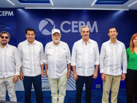 CEPM presenta al presidente Abinader su exitoso modelo de gesti&oacute;n energ&eacute;tica