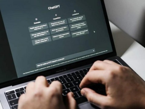 Entrevista a Chat.openai, la herramienta del momento