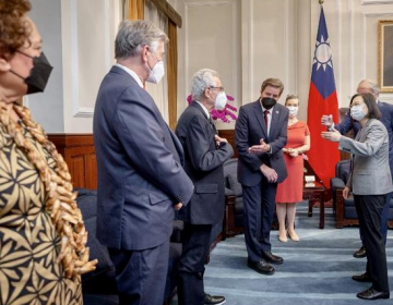 China relanza ejercicios militares durante visita de legisladores de EEUU a Taiw&aacute;n
