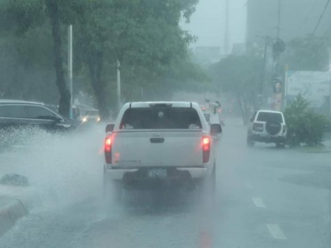 Lluvias por vaguada y altas temperaturas marcar&aacute;n el inicio de semana