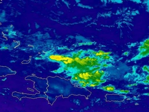 Vaguada generar&aacute; aguaceros este martes en varias localidades; 25 provincias en alerta