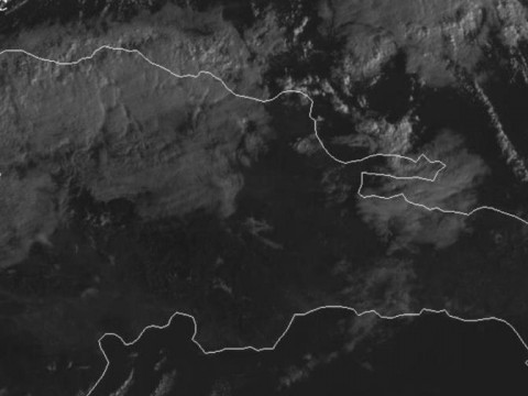 Lluvias d&eacute;biles y dispersas en varias provincias por sistema frontal