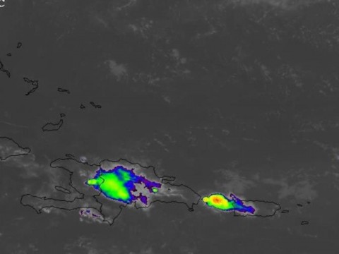 Lluvias en varias provincias este martes, pero temperaturas continuar&aacute;n calurosas