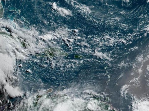 Lluvias continuar&aacute;n este fin de semana por incidencia de onda tropical