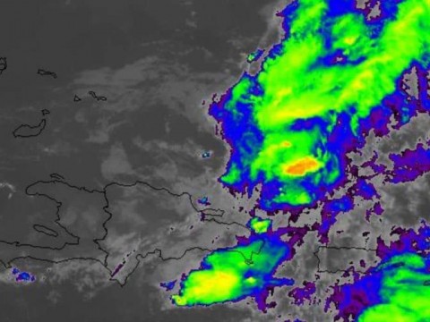 Se esperan aguaceros intensos este viernes; vaguada continuar&aacute; el fin de semana