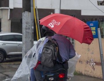 Pronostican aguaceros moderados a fuertes con tormentas el&eacute;ctricas para este jueves
