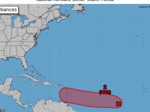 Sistema pr&oacute;ximo a convertirse en cicl&oacute;n tropical este viernes o s&aacute;bado; alcanza 90 % de probabilidad