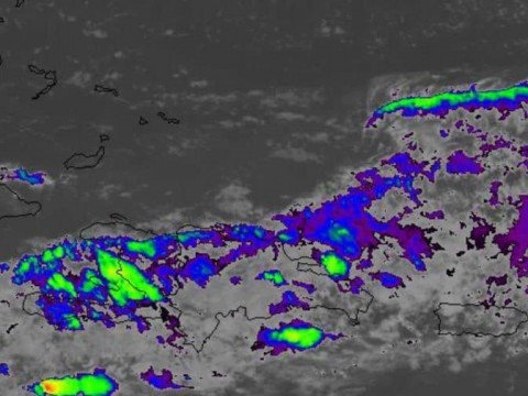 Vaguada producir&aacute; aguaceros locales en varias provincias este lunes