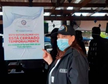 Interior y Polic&iacute;a cierra bares por incumplimiento del Toque de Queda