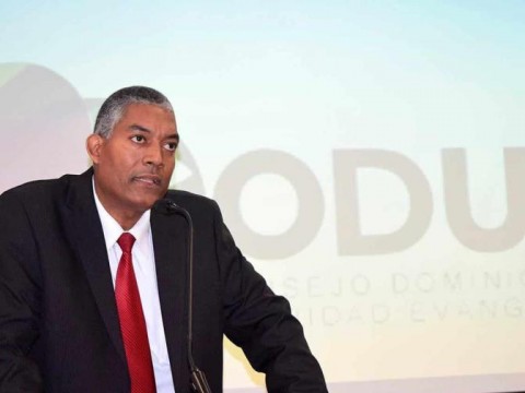 Evang&eacute;licos demandan aprobar C&oacute;digo Penal