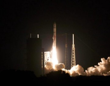 El nuevo cohete de ULA lanza con &eacute;xito un m&oacute;dulo de la NASA a la Luna