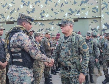 Comandante del Ej&eacute;rcito realiza un recorrido de supervisi&oacute;n en zona fronteriza