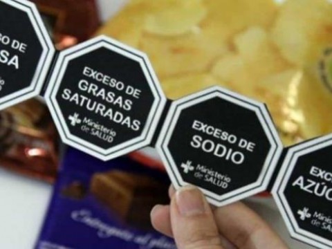 Ministro advierte comidas r&aacute;pidas y ultraprocesadas afectan la salud cardiovascular