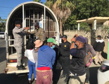 Comienza jornada de repatriaci&oacute;n de haitianos a &ldquo;gran escala&rdquo;