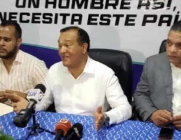 Conatra anuncia plan de movilidad el&eacute;ctrica para taxis