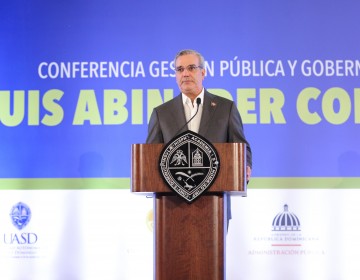 Presidente Abinader asegura que su gobierno est&aacute; comprometido con la construcci&oacute;n de un Estado moderno y eficiente