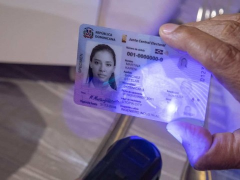 Atenci&oacute;n a los nacidos en abril: desde este domingo podr&aacute;n sacar la nueva c&eacute;dula
