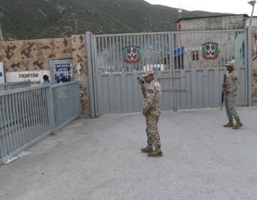 La oficina de Aduana haitiana en la frontera con Jiman&iacute; cae en manos de un grupo armado