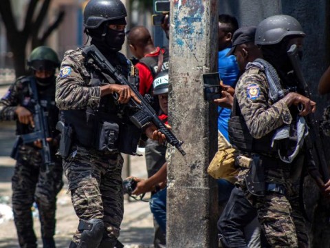 Varios bandidos apresados y armas ocupadas en peligroso barrio Cit&eacute; Soleil de Hait&iacute;