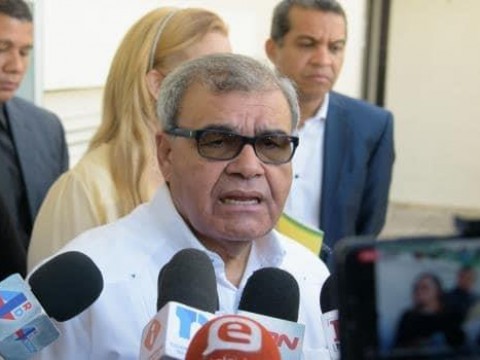 CMD dice el CNSS dej&oacute; fuera de la resoluci&oacute;n los reclamos hechos por los galenos
