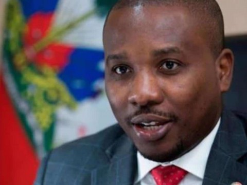 Claude Joseph acude ante cita de juez por investigaci&oacute;n en caso de corrupci&oacute;n