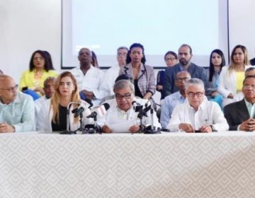 CMD anuncia desafiliaci&oacute;n masiva de ARS Universal